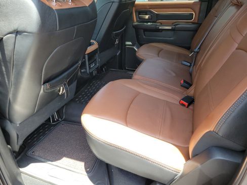 Used 2024 RAM 3500 Limited image 17