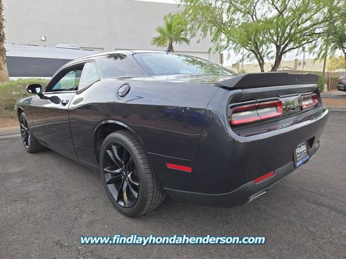 Used 2017 Dodge Challenger SXT Plus RWD image 4