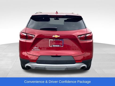 Used 2019 Chevrolet Blazer LT FWD image 3