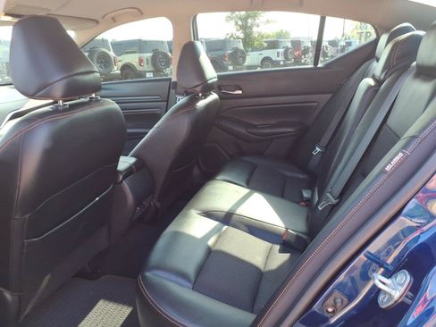 Used 2020 Nissan Altima 2.5 SR FWD image 13