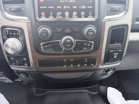 Used 2017 RAM 1500 Laramie image 14