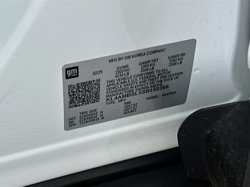Used 2025 Buick Encore GX Preferred FWD image 12