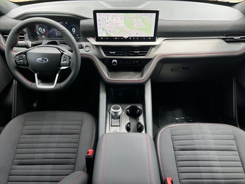 New 2026 Ford Explorer ST-Line w/ ST-Line Street Pack RWD image 2