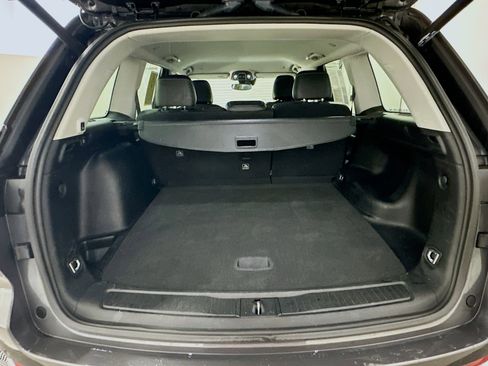 Used 2023 Jeep Grand Cherokee Limited w/ Trailer Tow Prep Group (B) image 30