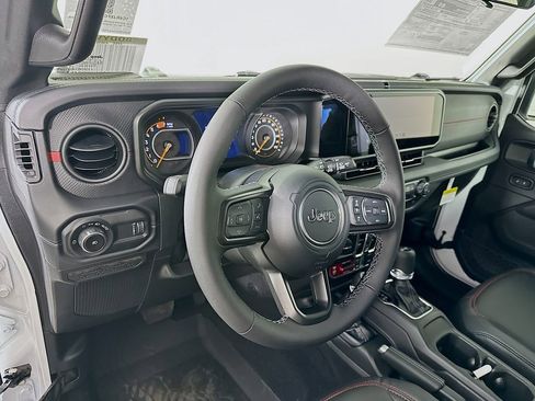 New 2026 Jeep Wrangler Unlimited Rubicon image 14