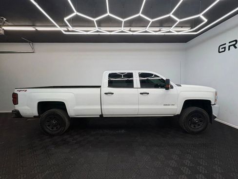Used 2016 Chevrolet Silverado 3500 W/T w/ WT Convenience Package image 9