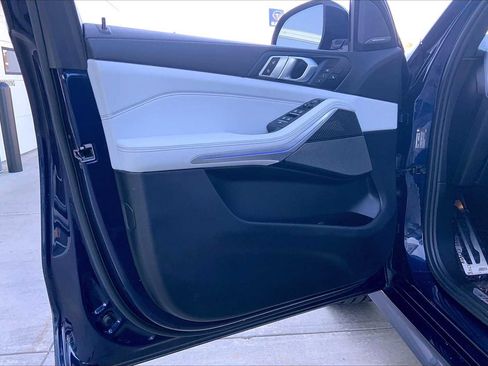 Used 2023 BMW X5 M50i w/ Executive Package AWD/4WD image 21
