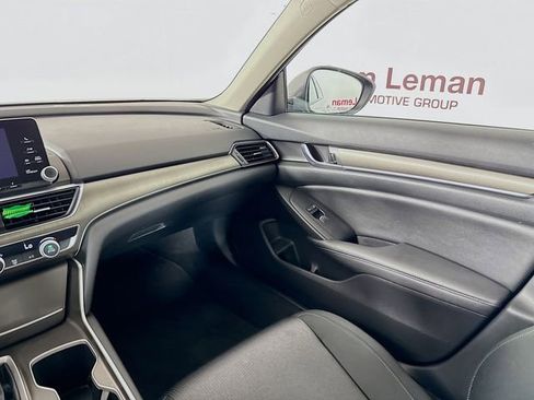 Used 2019 Honda Accord LX image 22