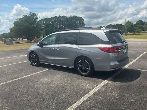 Used 2021 Honda Odyssey Elite image 10