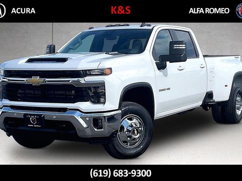 Used 2025 Chevrolet Silverado 3500 LT w/ Safety Package AWD/4WD image 1
