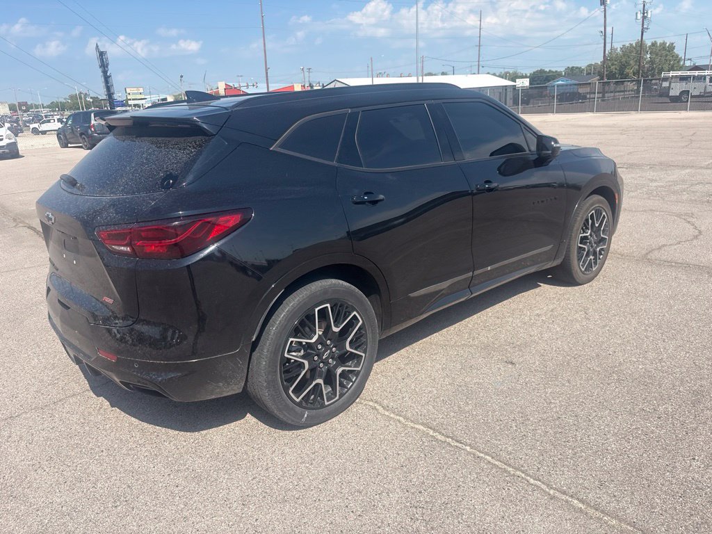 Used 2023 Chevrolet Blazer RS w/ Driver Confidence II Package AWD/4WD image 19