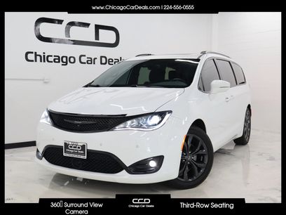 Used 2019 Chrysler Pacifica Limited w/ Advanced Safetytec Group