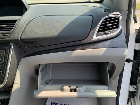 Used 2015 Buick Encore Convenience FWD image 30