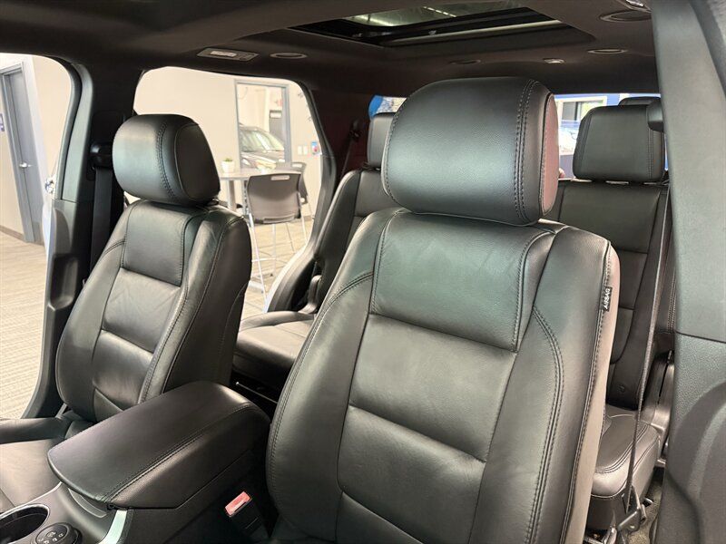 Used 2015 Ford Explorer XLT w/ Equipment Group 202B AWD/4WD image 15