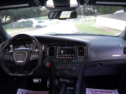 Used 2019 Dodge Charger GT RWD image 10