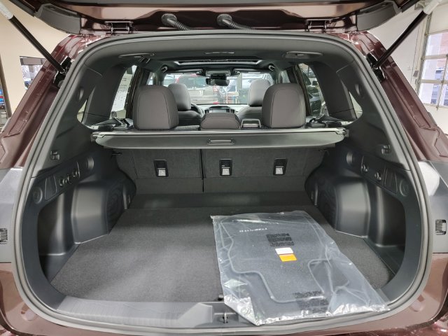 New 2026 Subaru Forester Premium AWD/4WD image 35