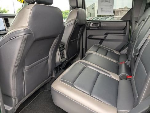 Used 2025 Ford Bronco Outer Banks AWD/4WD image 23
