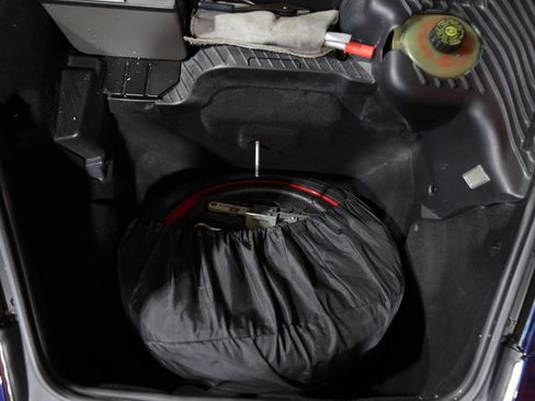 Used 2001 Porsche 911 Carrera image 23