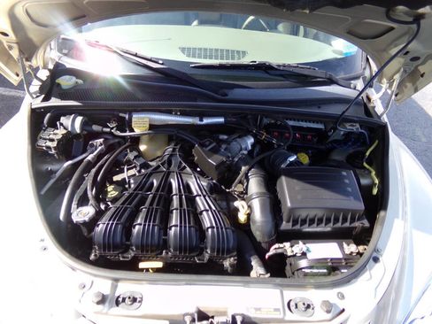 Used 2006 Chrysler PT Cruiser GT image 31