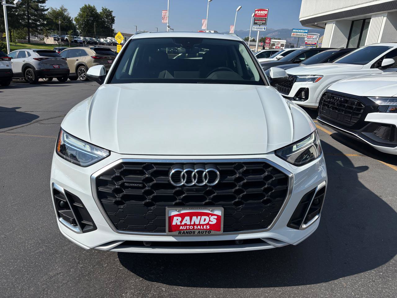 Used 2025 Audi Q5 2.0T Premium Plus w/ Premium Plus Package AWD/4WD image 13