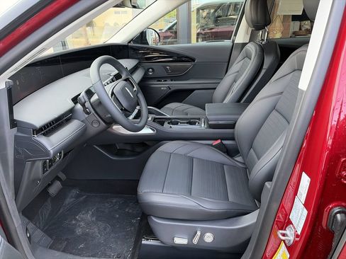 New 2026 Lincoln Nautilus Reserve AWD/4WD image 5