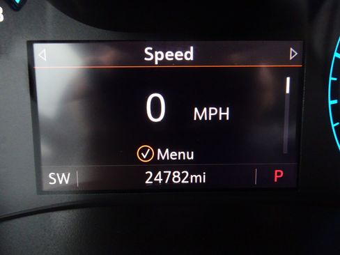 Used 2022 GMC Canyon Denali image 25