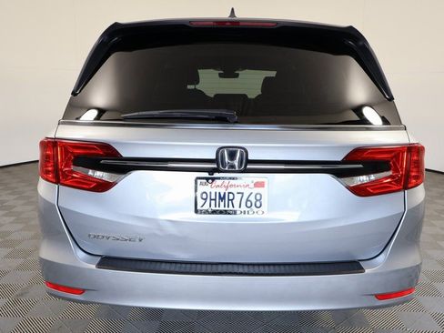 Used 2023 Honda Odyssey EX-L image 5