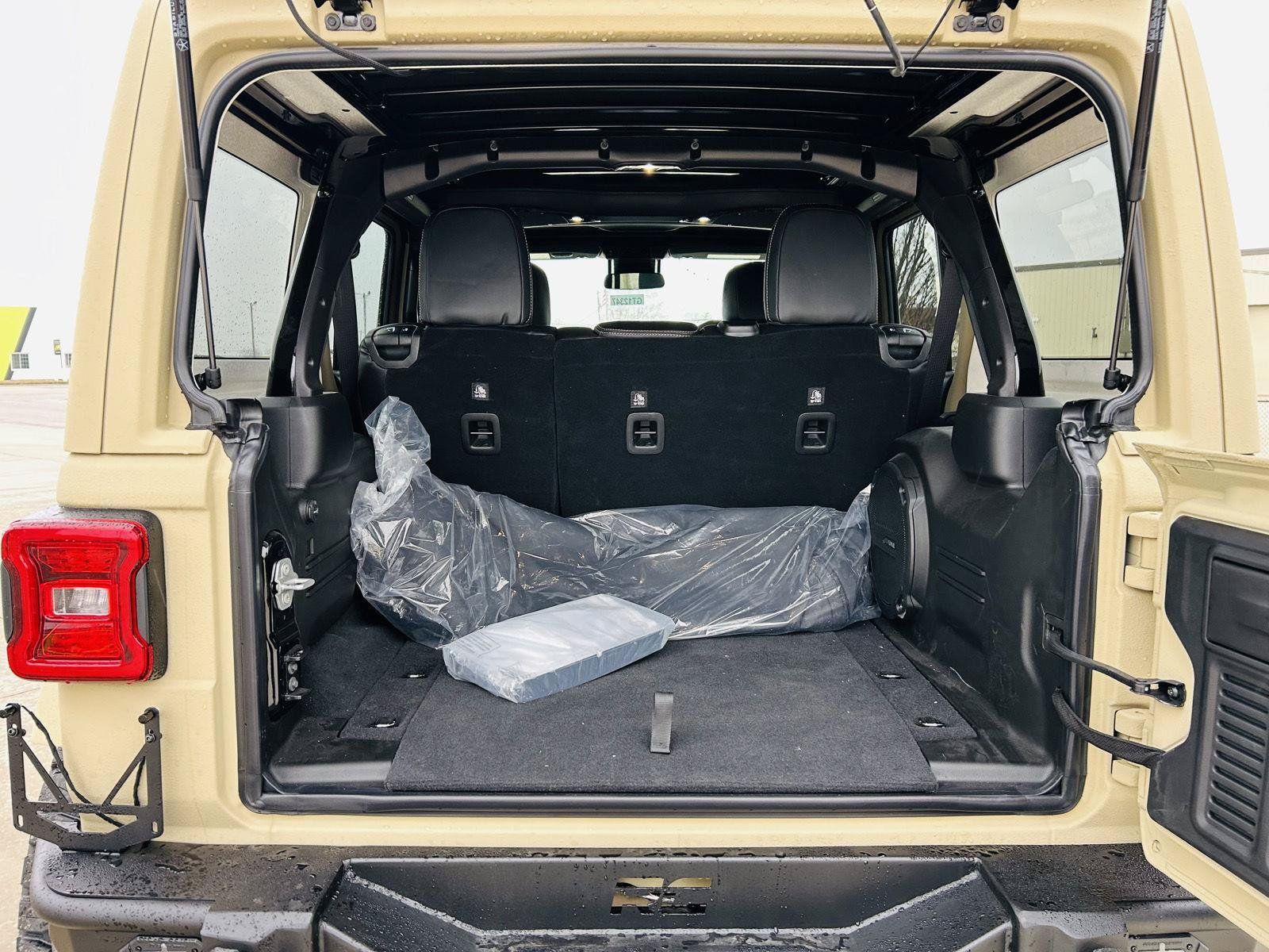 New 2025 Jeep Wrangler Unlimited Sport AWD/4WD image 32