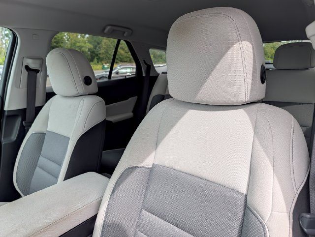 Used 2024 Honda Prologue EX image 12