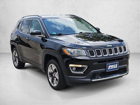 Used 2021 Jeep Compass Limited AWD/4WD image 3