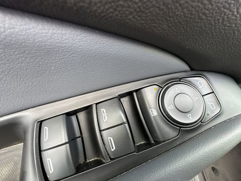 Certified 2024 Buick Enclave Essence image 13