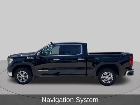 Used 2025 GMC Sierra 1500 SLT AWD/4WD image 2