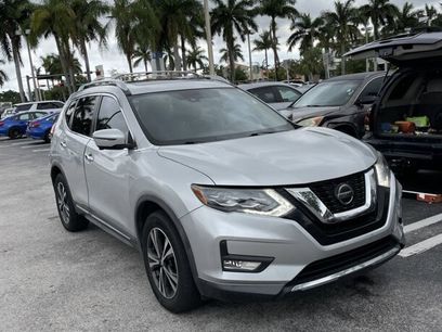 Used 2018 Nissan Rogue SL w/ Premium Package