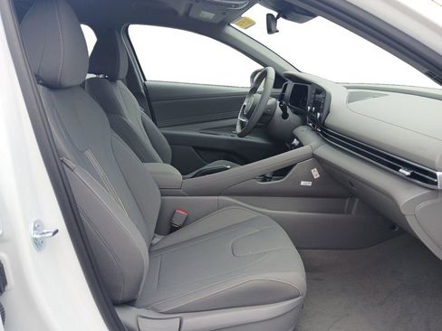 New 2026 Hyundai Elantra Sport FWD image 15