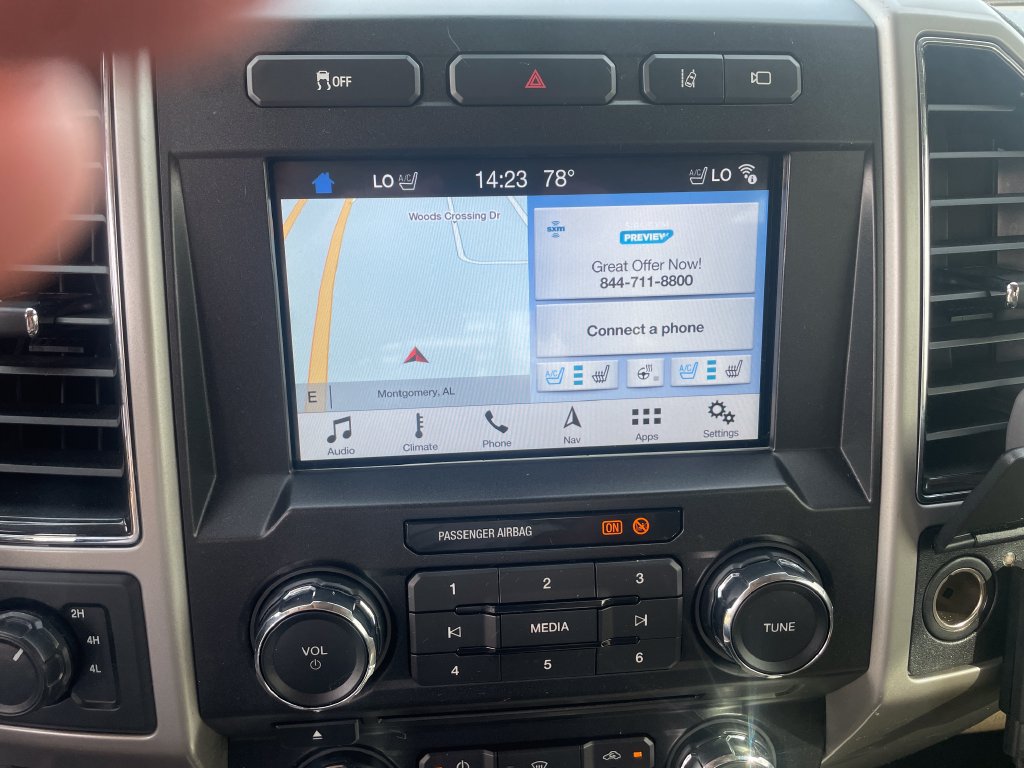 Used 2018 Ford F250 Lariat w/ Lariat Ultimate Package AWD/4WD image 23