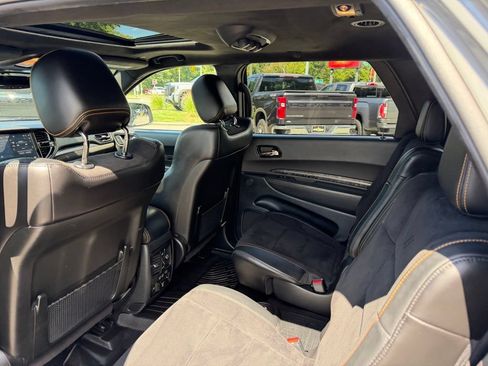 Used 2023 Dodge Durango R/T w/ Hemi Orange Plus Package AWD/4WD image 16