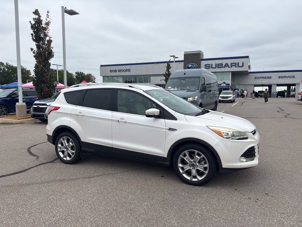 Used 2015 Ford Escape Titanium w/ Equipment Group 301A FWD image 1