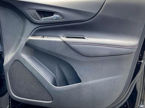 Used 2024 Chevrolet Equinox RS FWD image 44