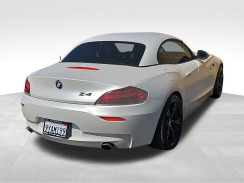 Used 2011 BMW Z4 sDrive35i RWD image 3