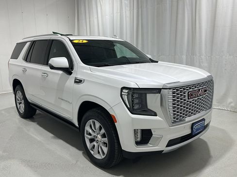 Used 2024 GMC Yukon Denali image 7