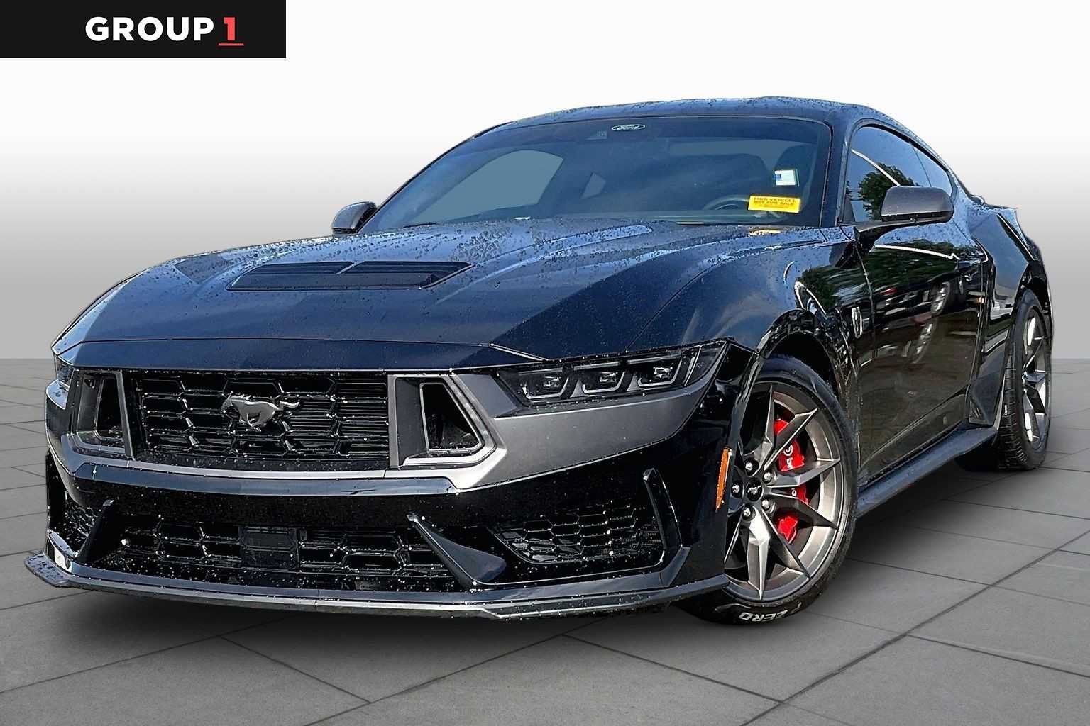 Used 2025 Ford Mustang Dark Horse RWD image 1