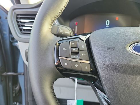 New 2026 Ford Escape SE image 23