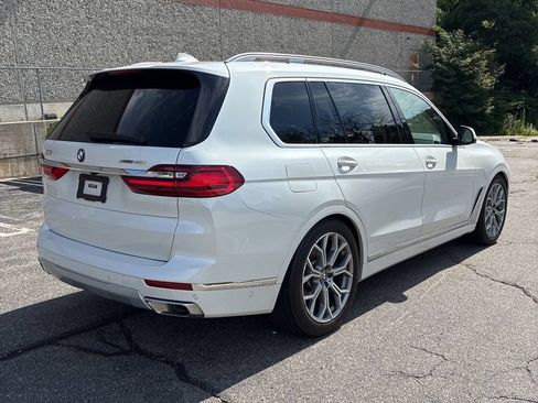 Used 2021 BMW X7 xDrive40i w/ Premium Package AWD/4WD image 5