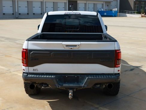 Used 2018 Ford F150 Raptor w/ Equipment Group 802A Luxury image 6