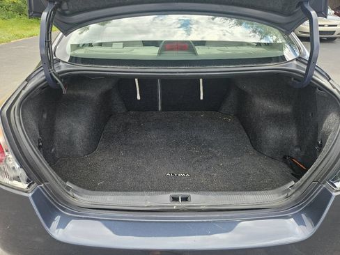 Used 2012 Nissan Altima 2.5 S FWD image 16