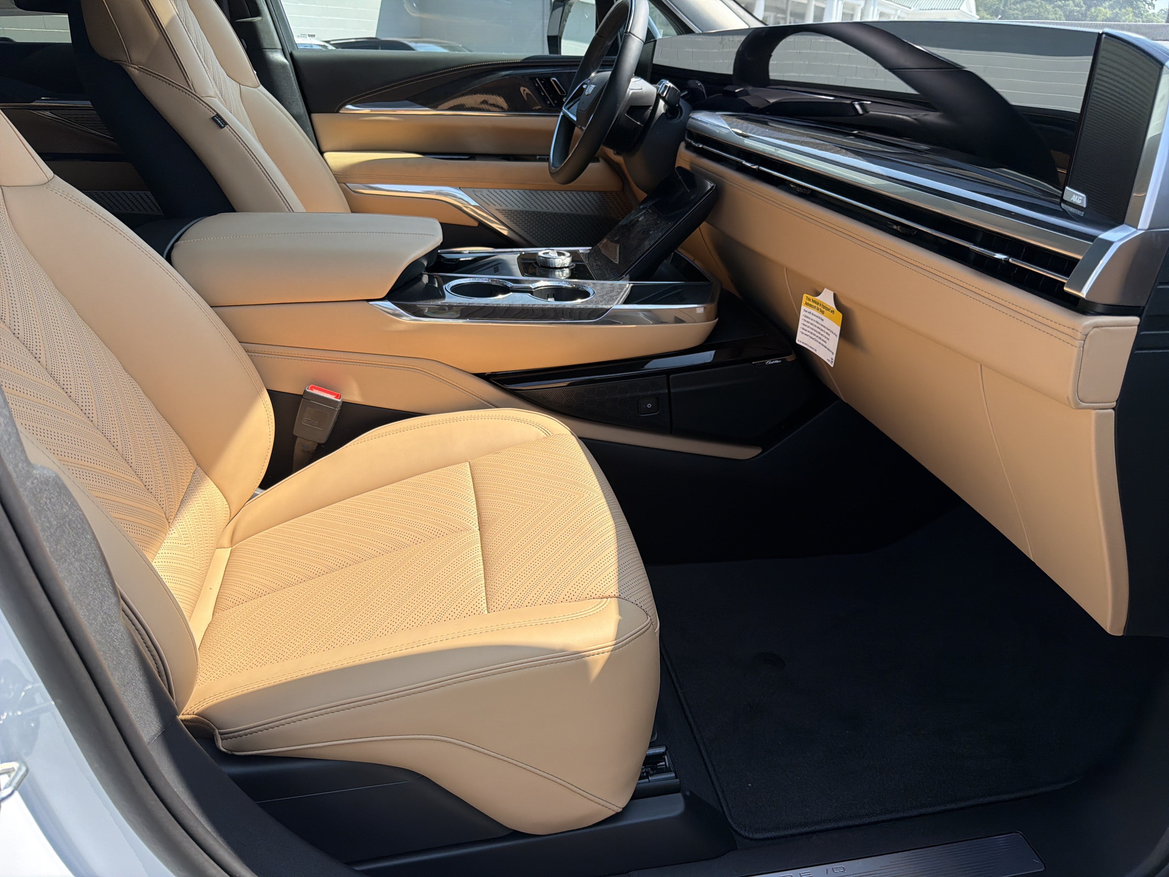 New 2026 Cadillac Escalade IQ Luxury 2 AWD/4WD image 14