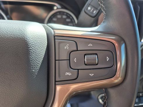 Used 2023 Chevrolet Silverado 3500 High Country w/ Technology Package image 21