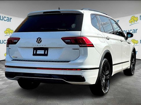 Used 2022 Volkswagen Tiguan SE R-Line image 6
