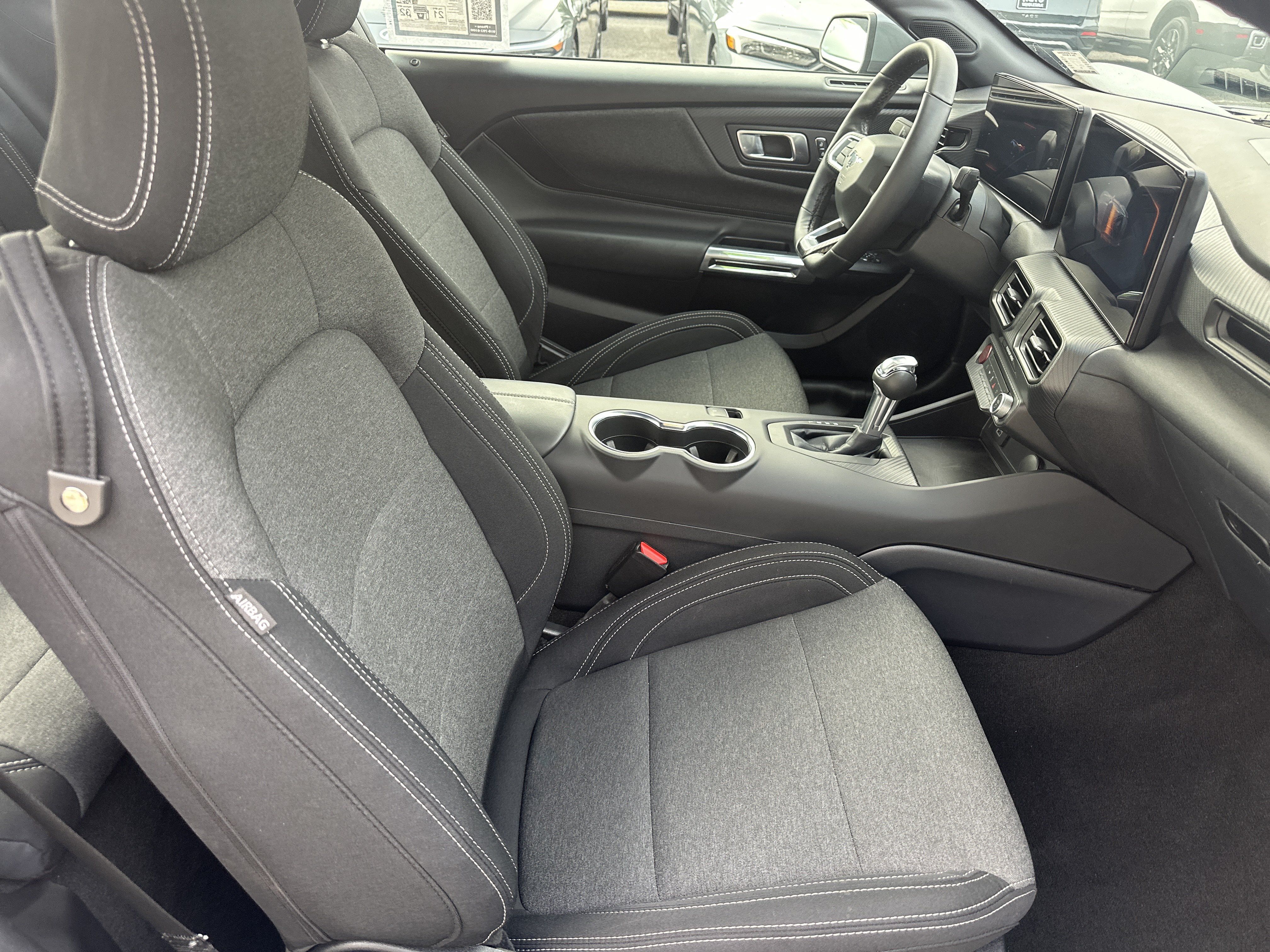 Used 2025 Ford Mustang Coupe RWD image 14
