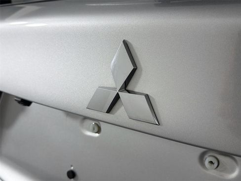 Used 2025 Mitsubishi Outlander Sport AWD image 38
